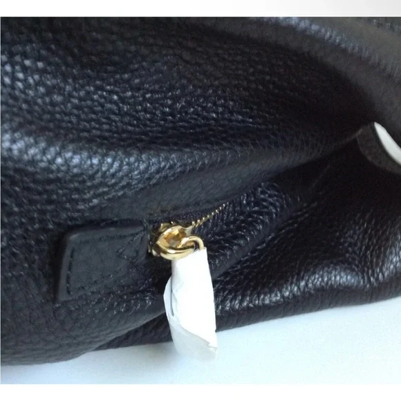 Michael Kors Black and Gold Hobo Bag Pebble Leather - Picture 6 of 7